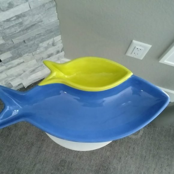 Summer Living 18 inch Fish Dish- NEVER USED - Picture 5 of 6